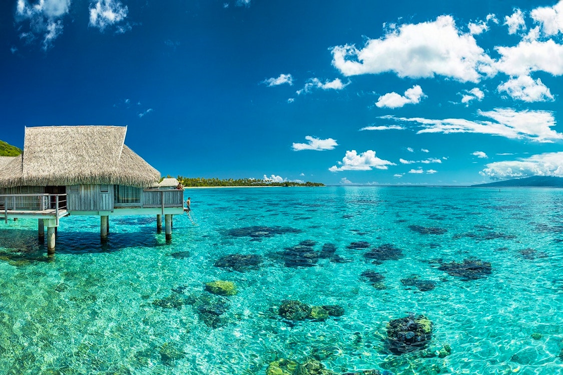 luxury overwater horizon bungalow and the lagoon sofitel moorea ia ora beach resort moorea french polynesia gregoirelebacon