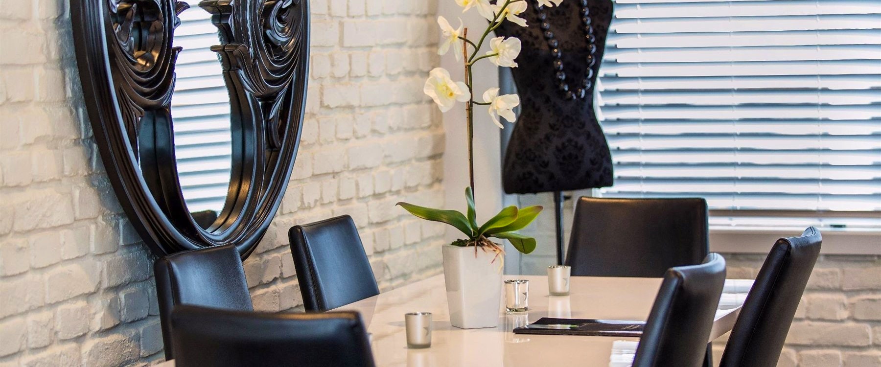 Guest bedroom at Regent of Rotorua