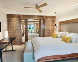 Deluxe Beach Front Room, Sugar Beach Resort & Spa, Mauritius, Indian Ocean