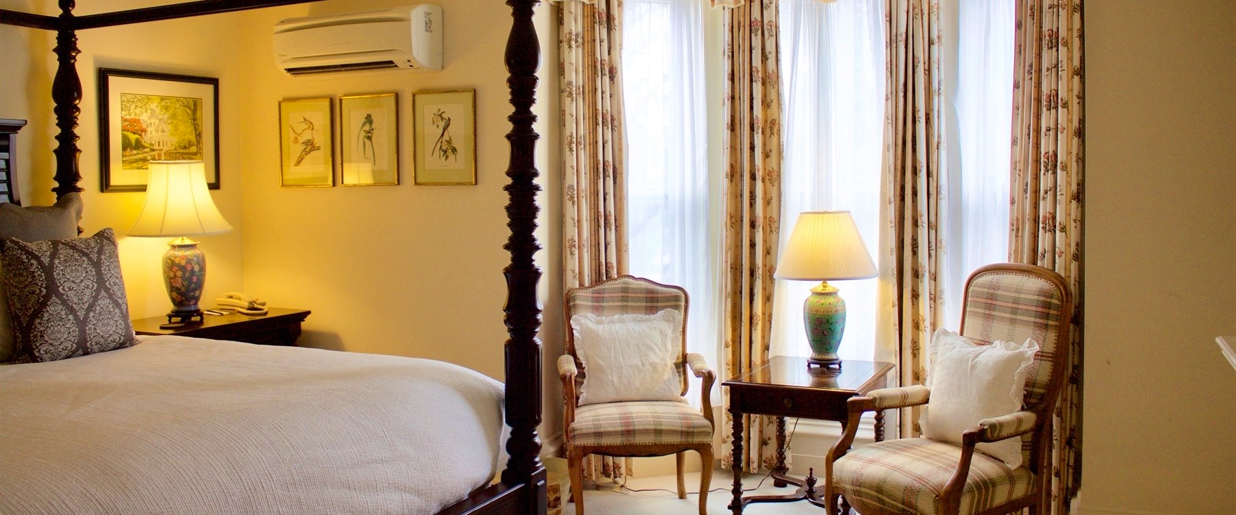 Bedroom at Tattingstone Inn, Wolfville