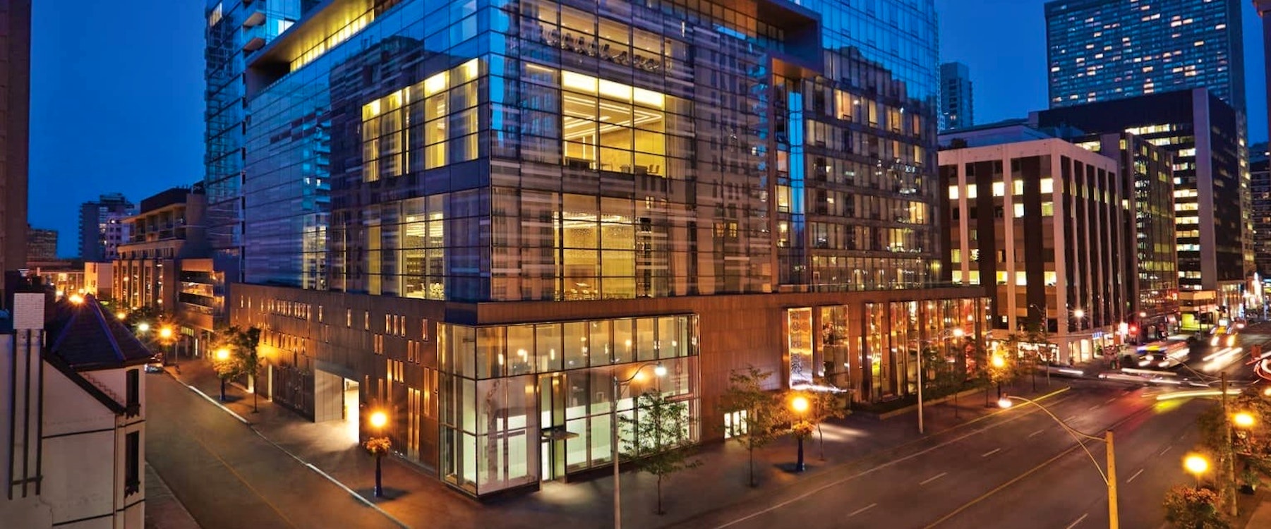 Exterior of Four Seasons Hotel Toronto