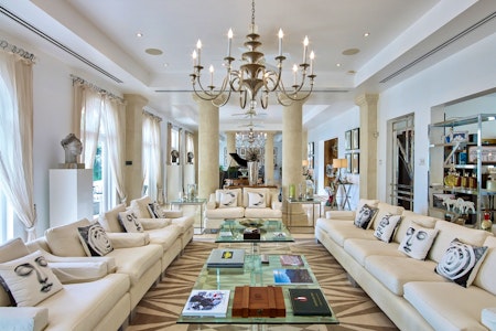 Living room, The Ridge