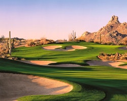 the 10th hole of troon norths championship pinnacle golf course