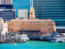 Luxury New Zealand image 2