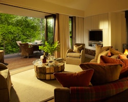 Treehouse Loft Suite