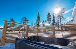 Sky View Cabin Deluxe with Outdoor Jacuzzi, Northern Lights Ranch, Finland