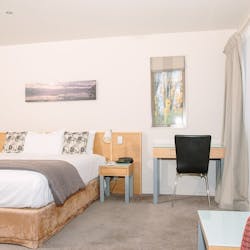 Two bedroom room at Oakridge Resort