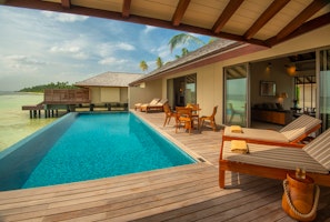 Two Bedroom Sunrise/Sunset Water Pool Villa