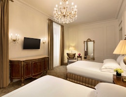 Deluxe King and Deluxe Two Queens