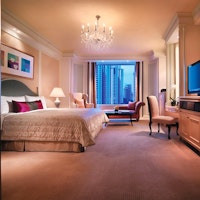 Valley Wing One Bedroom Suite 