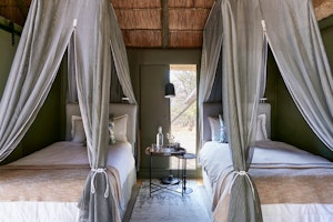 River Lodge Luxury Family Tents
