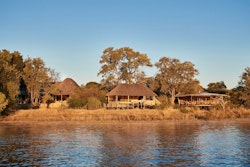 Victoria Falls River Lodge 11