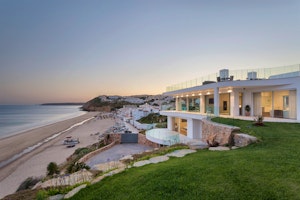 Villa Alegria (Offsite)