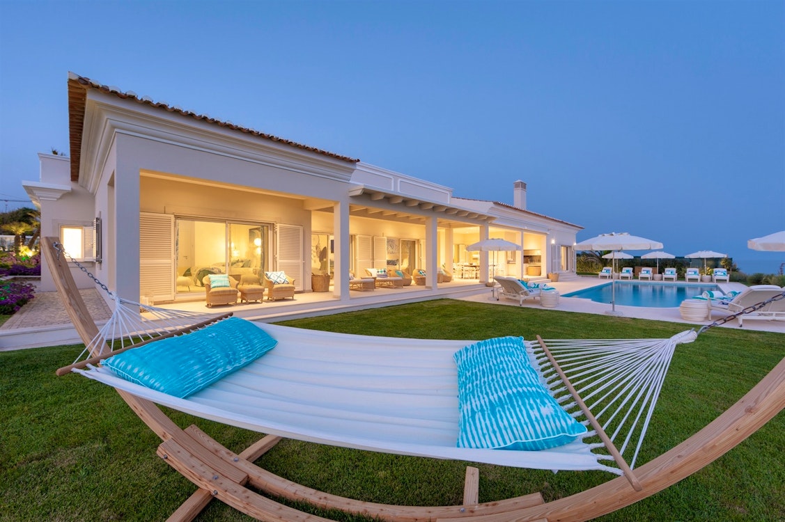 Villa Hibiscus Beach House, Vila Vita Parc & Residences, Algarve, Portugal