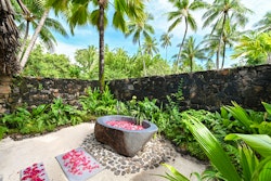 royal pool beach villa