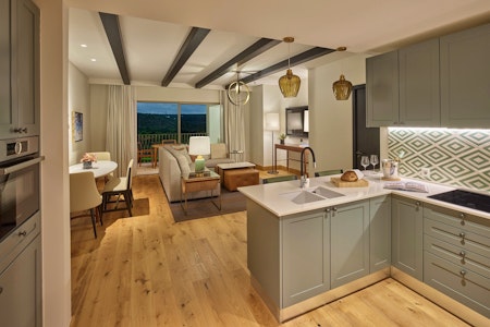 Two Bedroom Suite with Jacuzzi and Terrace (Connecting)