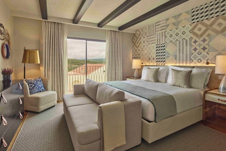 One Bedroom Suite with Jacuzzi and Terrace