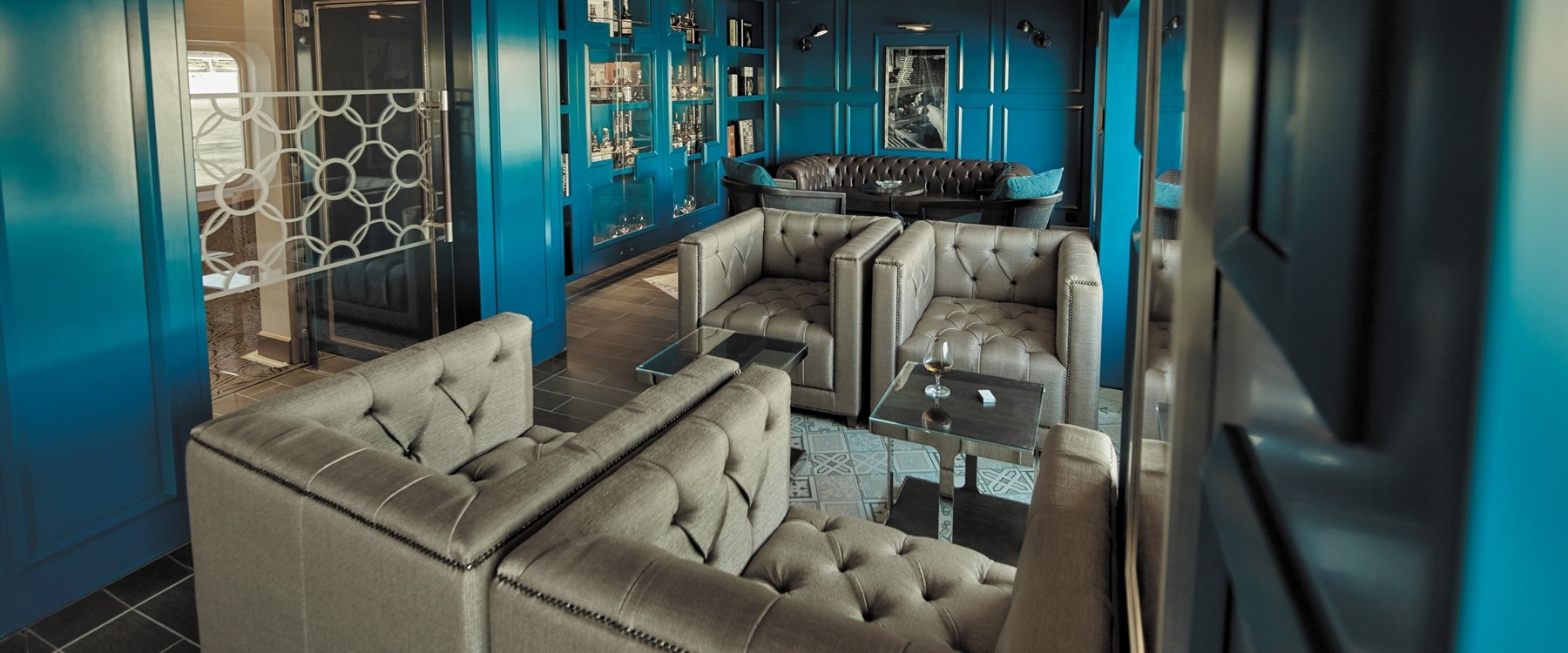 Connoisseur Club, Regent Seven Seas Voyager