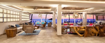 Waves Hotel and Spa by Elegant Hotels image 2