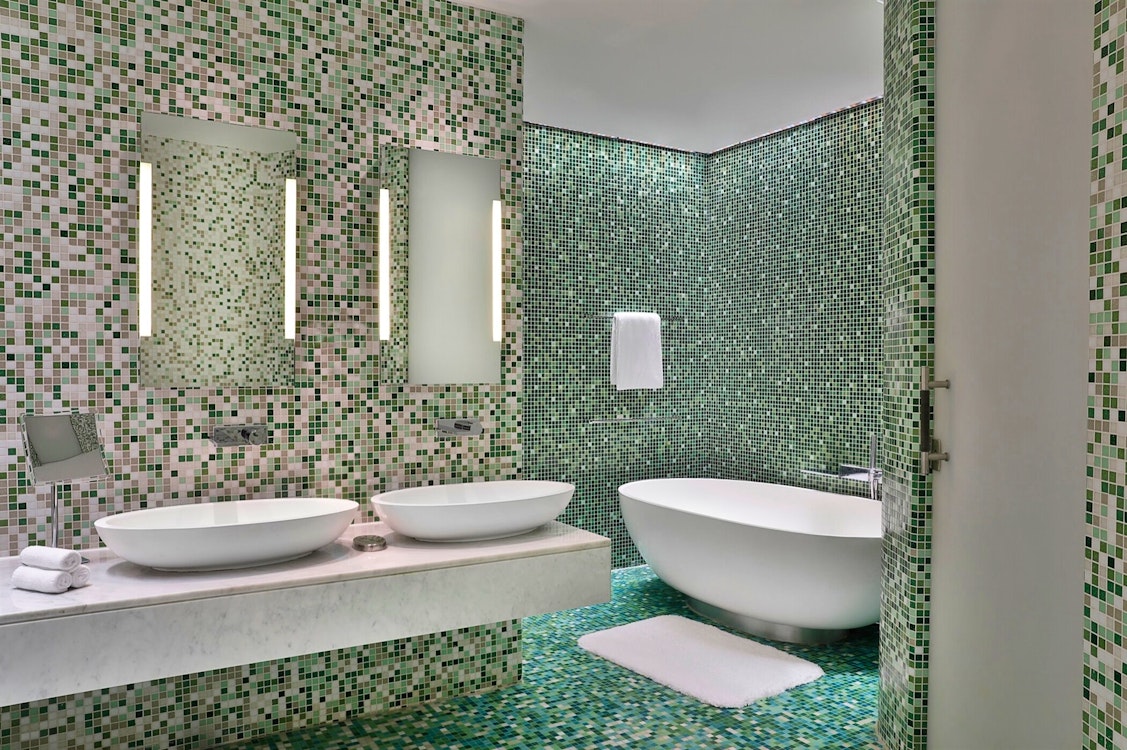 W Abu Dhabi – Yas Island