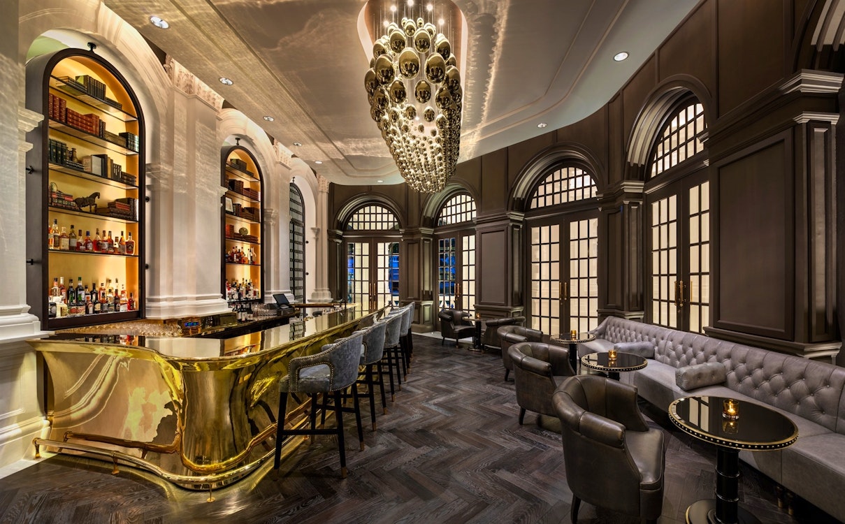 Writers Bar, Raffles Singapore