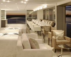 Dining room on Elephant viewing on Zambezi Queen