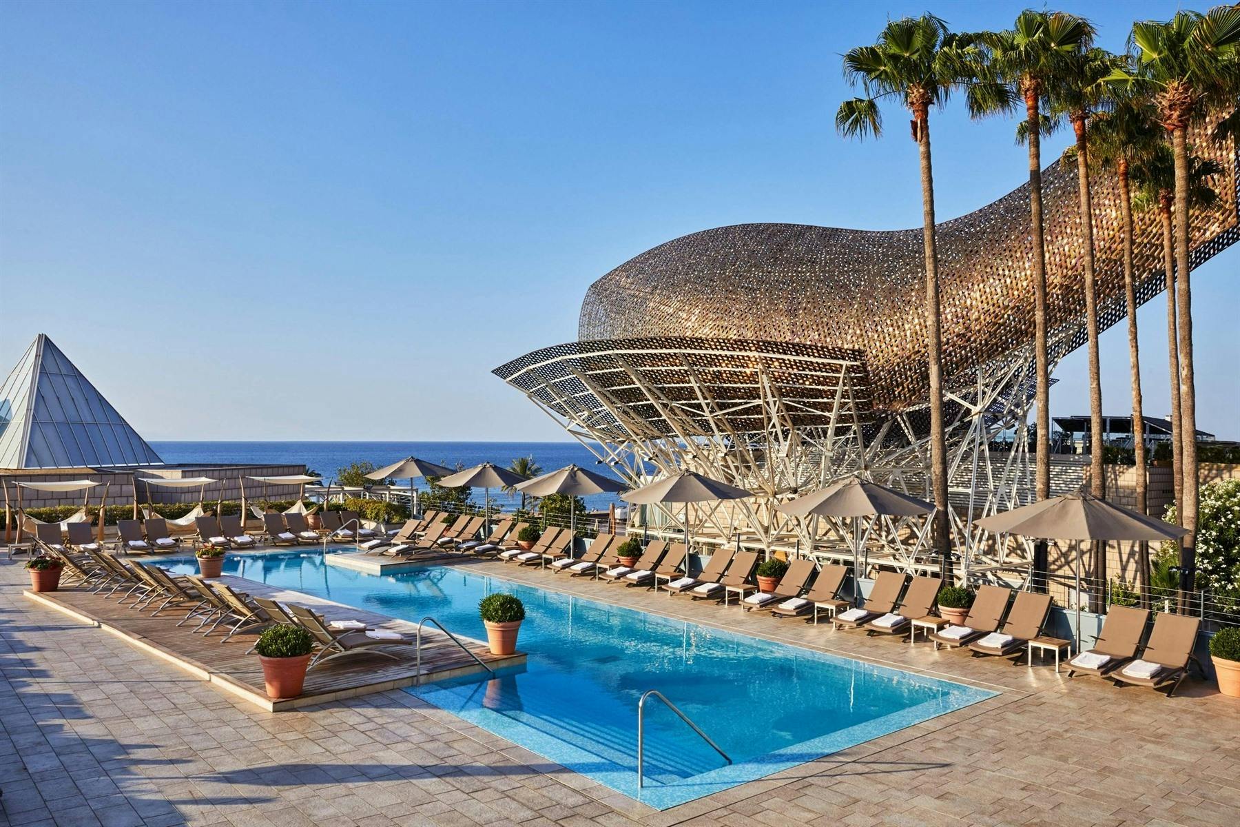 Hotel Arts Barcelona image 2