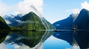 Queenstown, Milford Sound and Glaciers