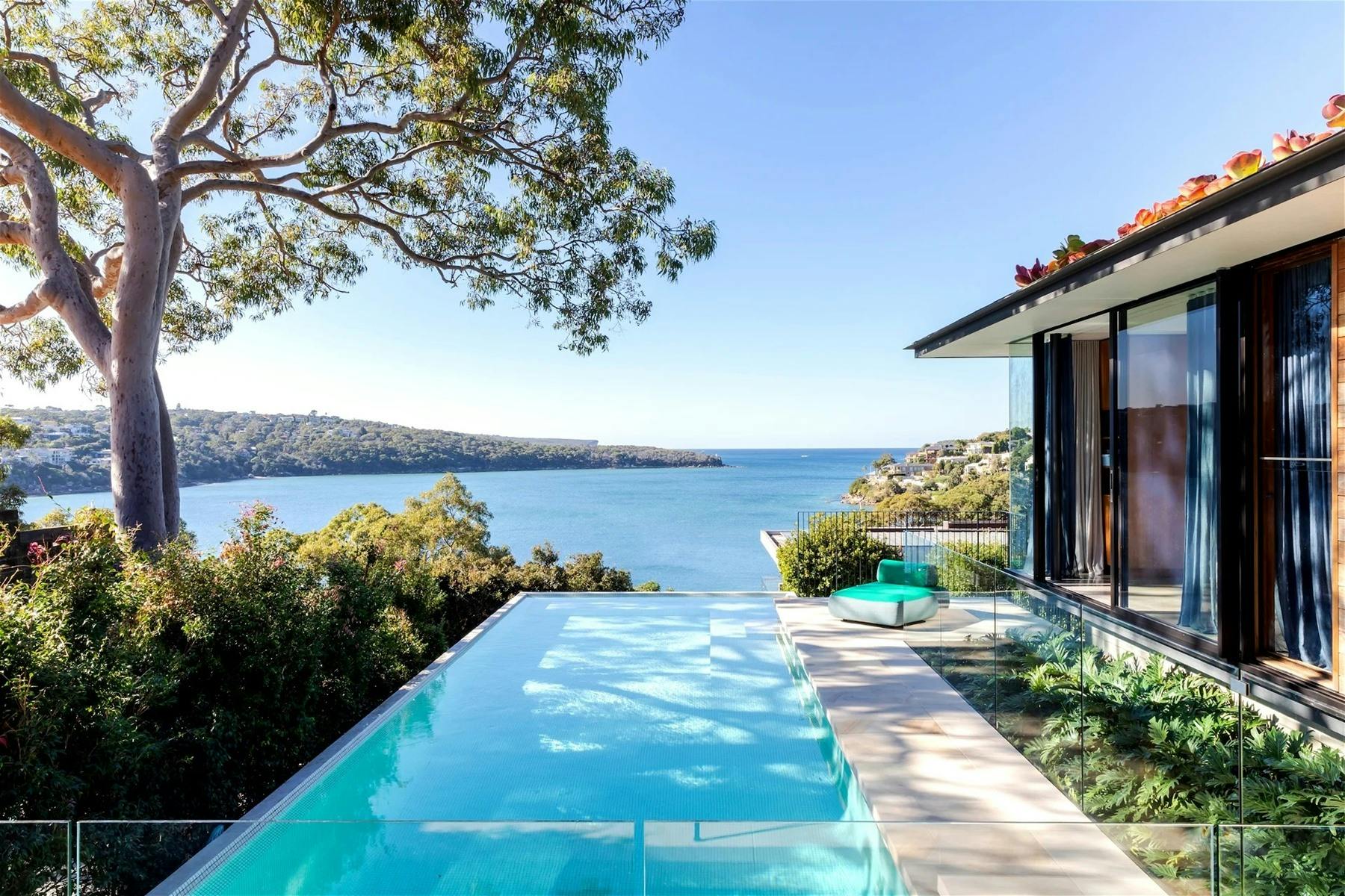 Chinamans Beach Jewel image 2