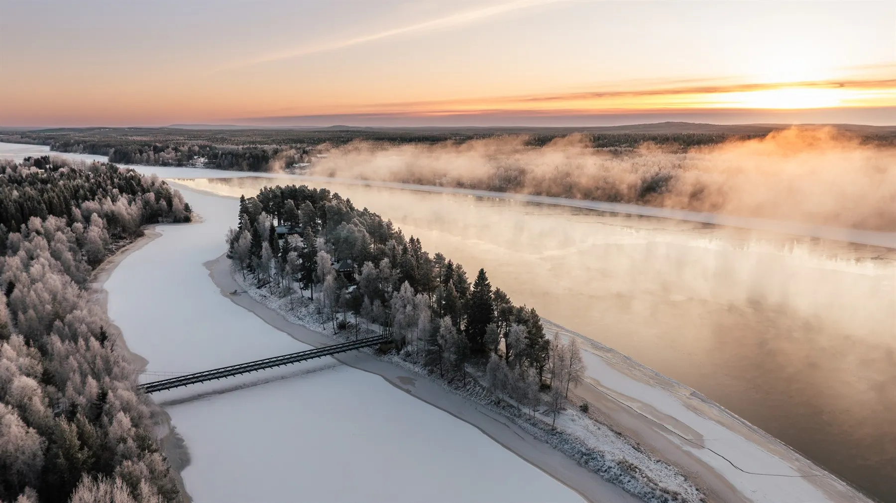 Aino Private Island Hotel image 1