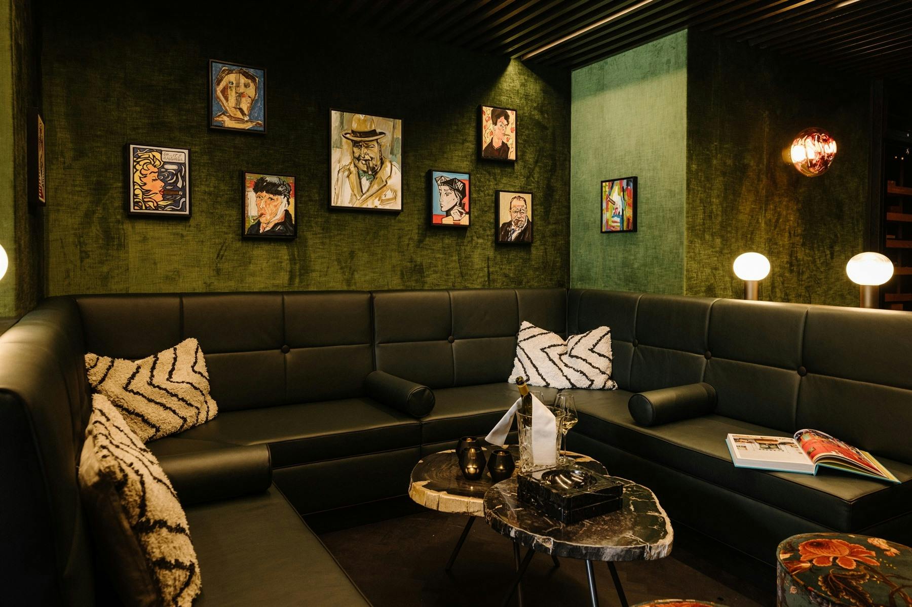 Bergwelt Grindelwald Alpine Design Resort | Bar