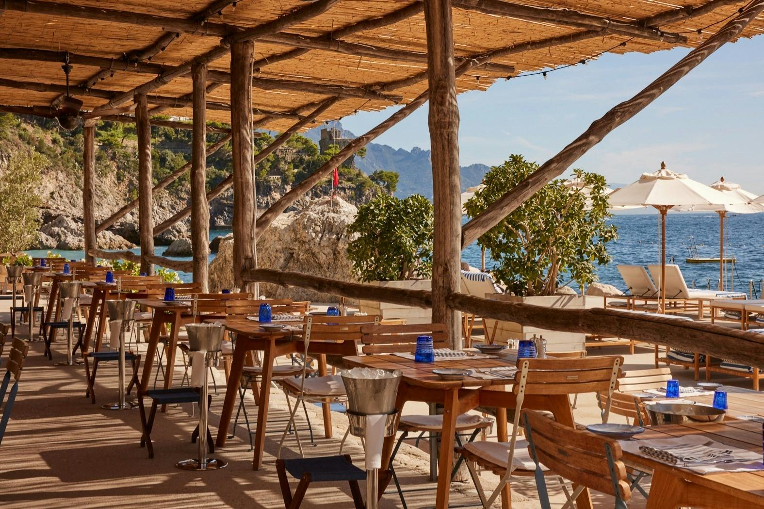 Beach Club Pizzeria & Grill