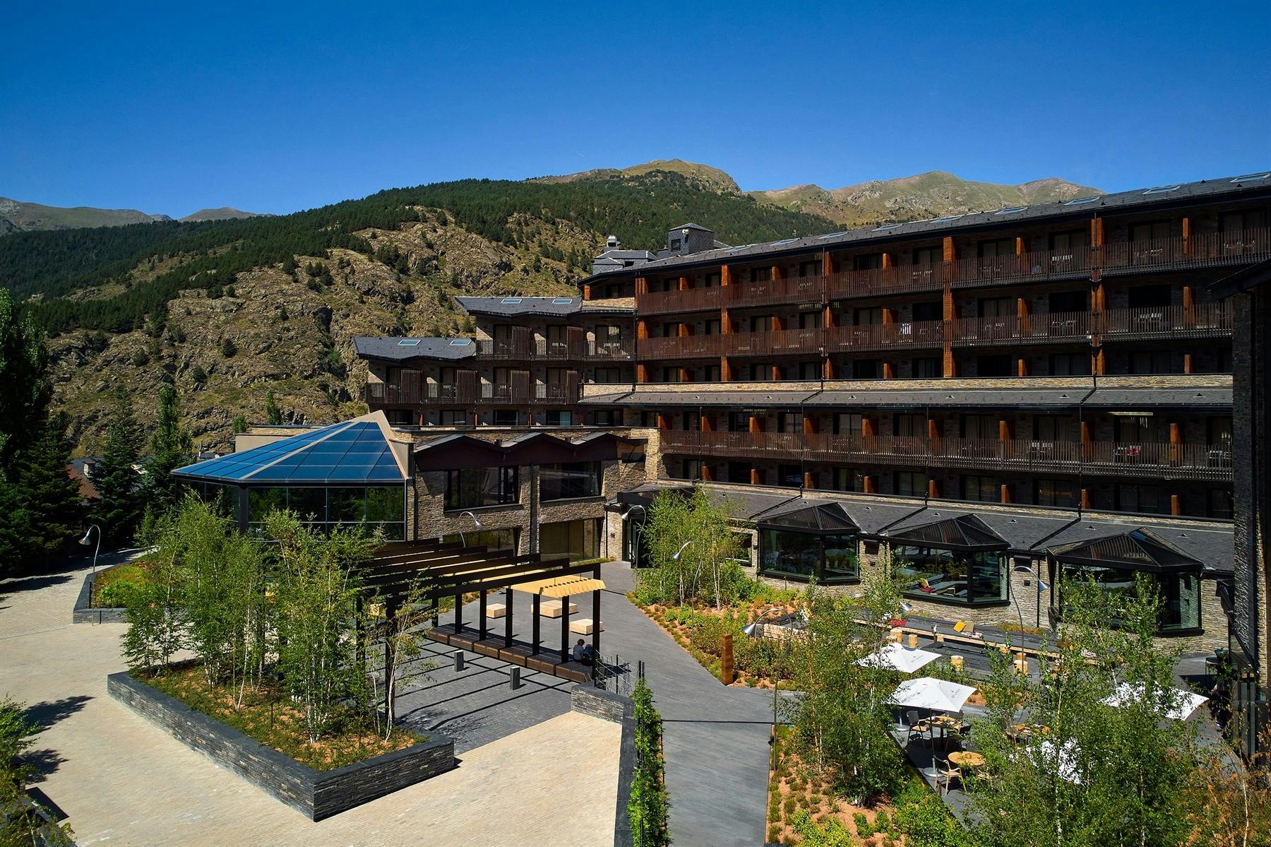 Exterior Park Pilots Mountain Hotel & Spa 