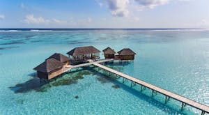 Spend your Christmas holiday in this Maldivian paradise<place>Conrad Maldives Rangali Island</place><fomo>77</fomo>