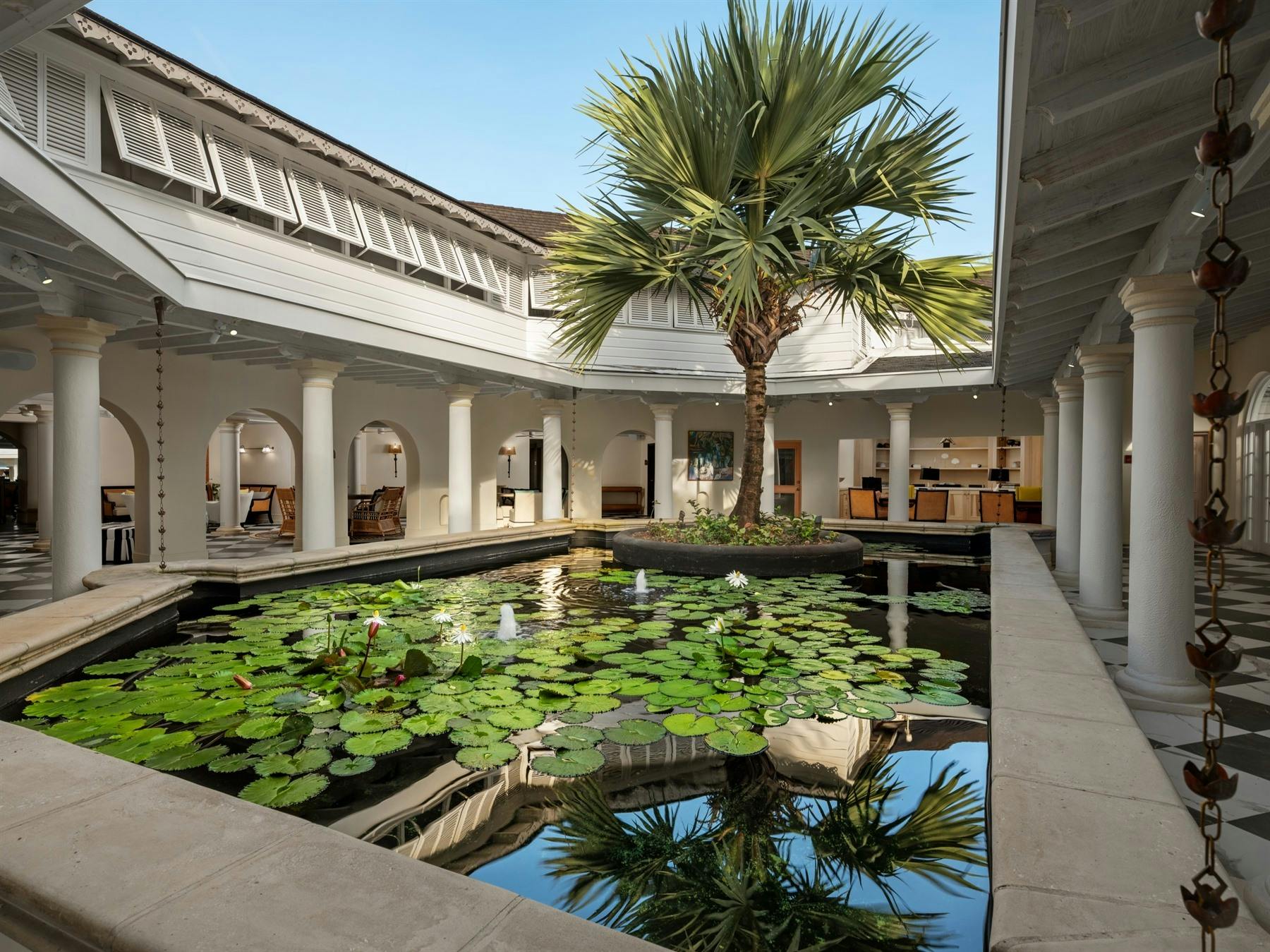 Colony Club, a Luxury Collection Resort image 3