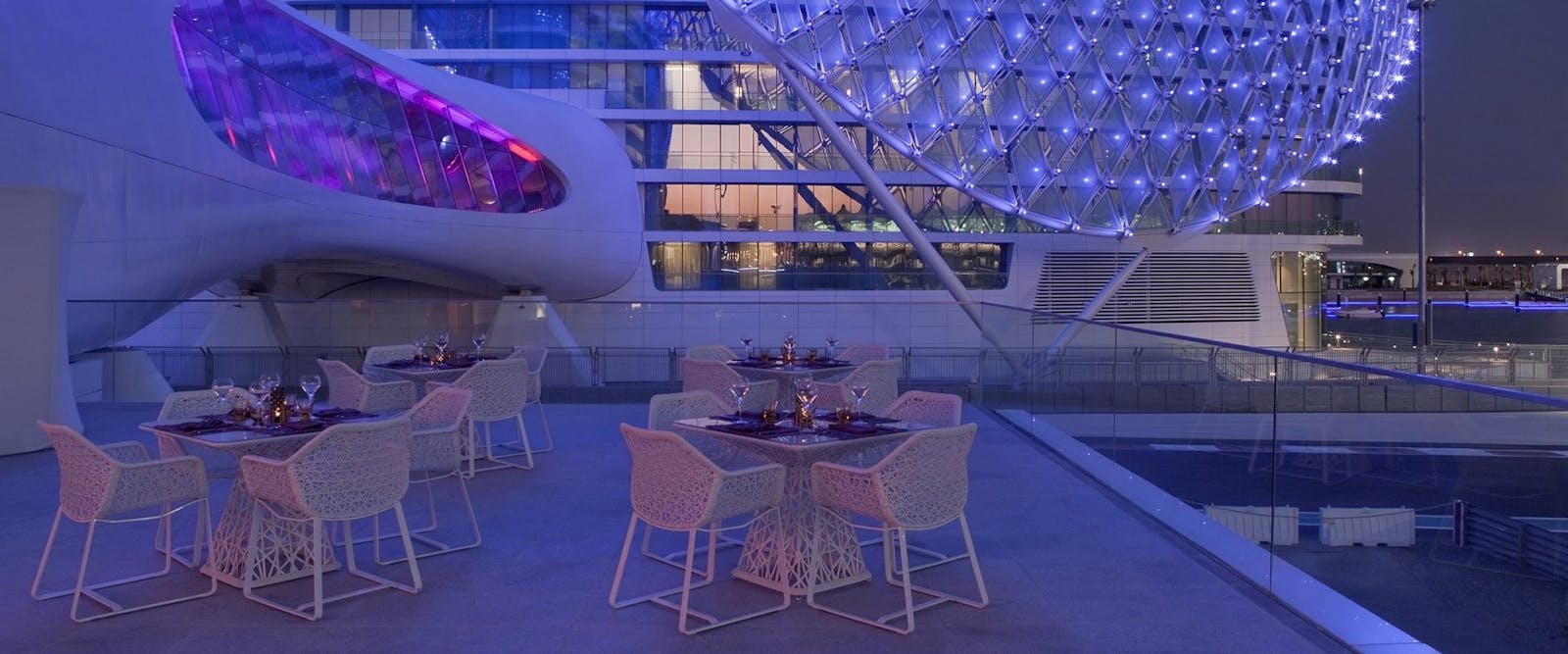 Most Expensive Hotel: Emirates Palace, Abu Dhabi - Bon Vita