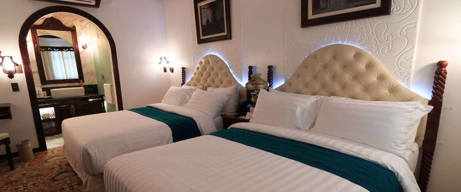 double queen deluxe bedroom, Hotel Luna, Vigan