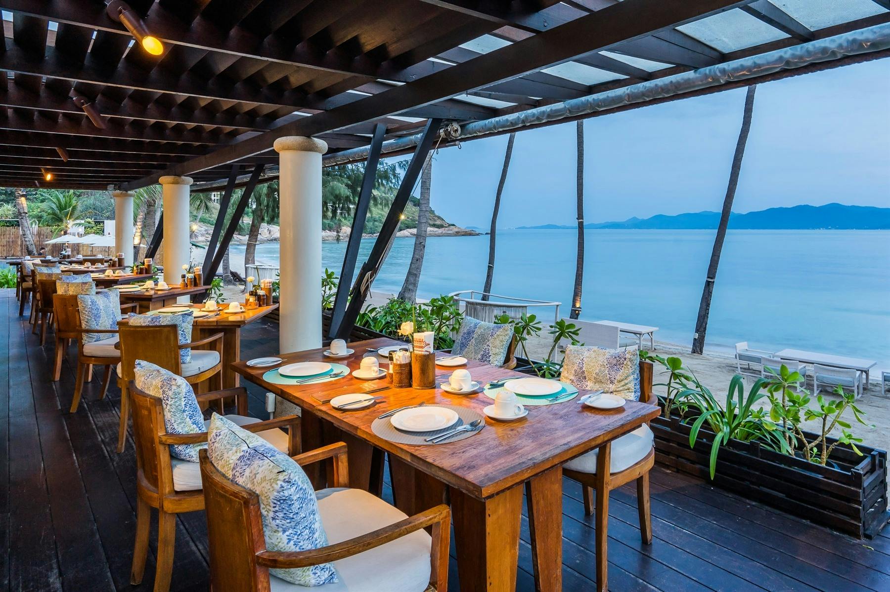 The View restaurant at Melati Beach Resort and Spa