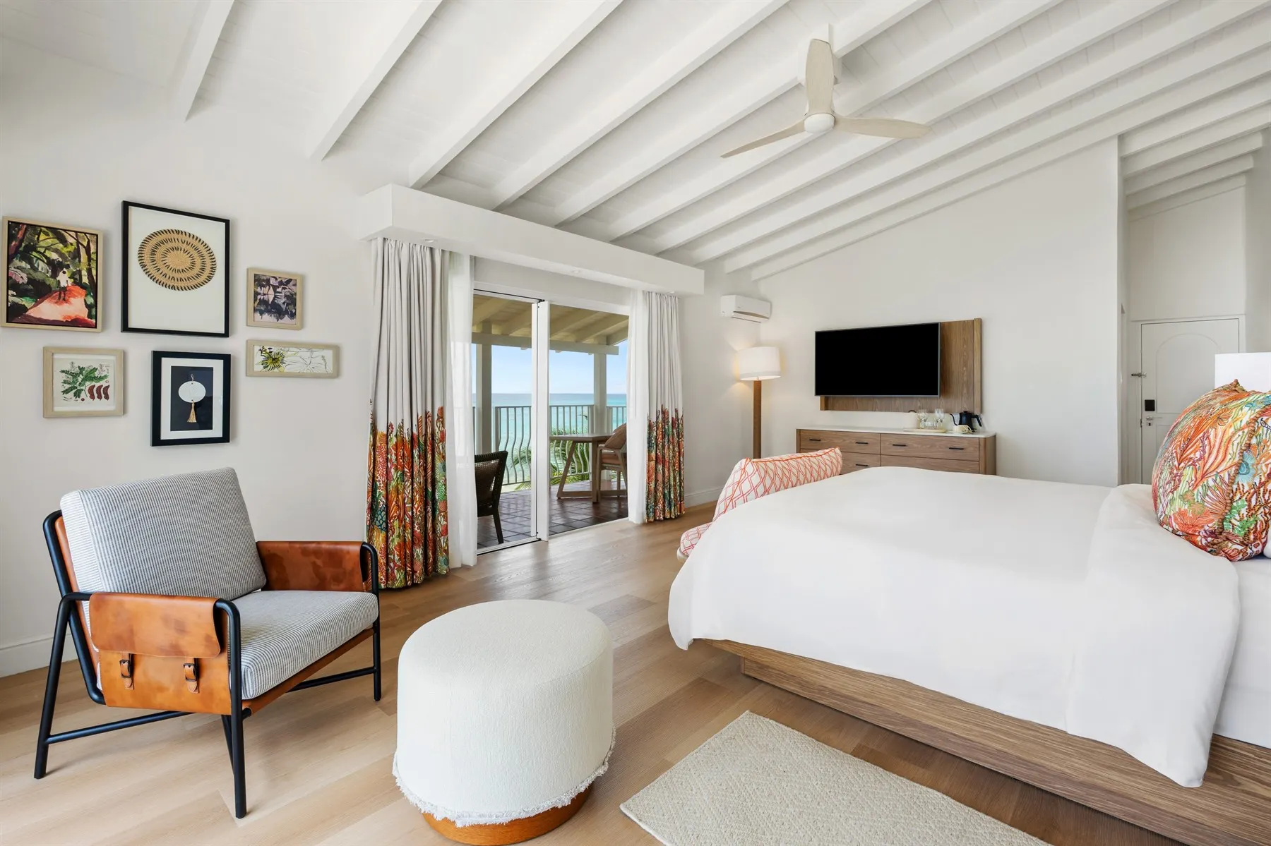deluxe ocean front rooms