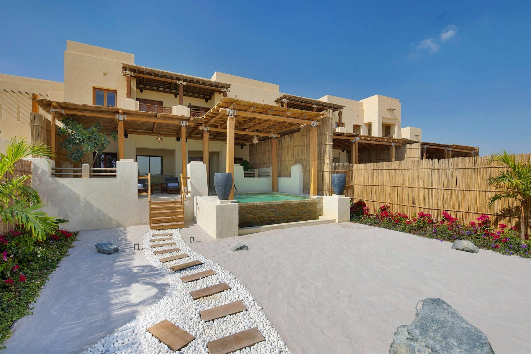 One-Bedroom Suite Pool