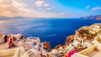 Luxury Santorini Holidays