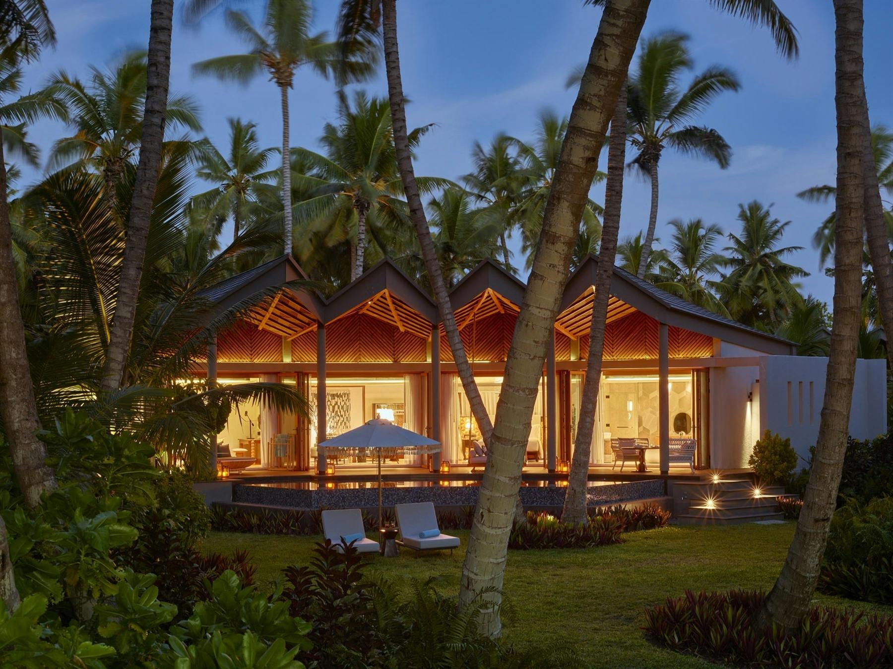 Grand Hawksbill Pool Villa