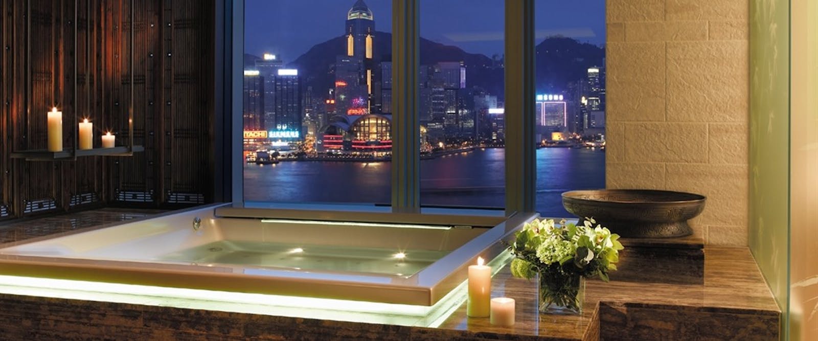 The Peninsula Hong Kong | Luxury Hong Kong Hotel | ITC