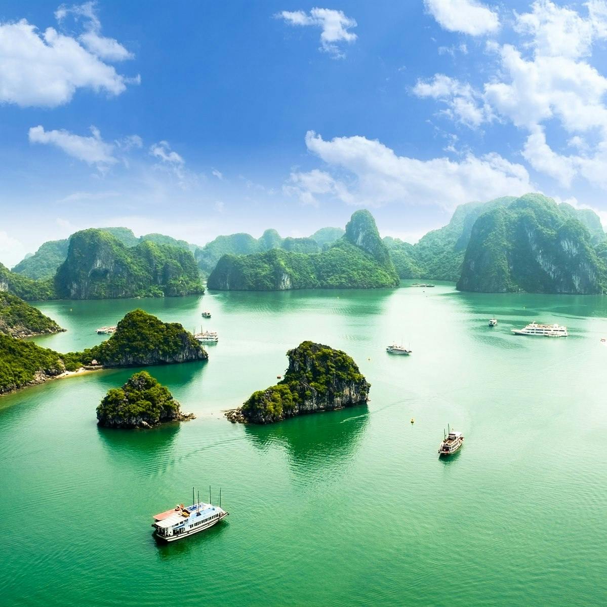 Halong Bay Cruise