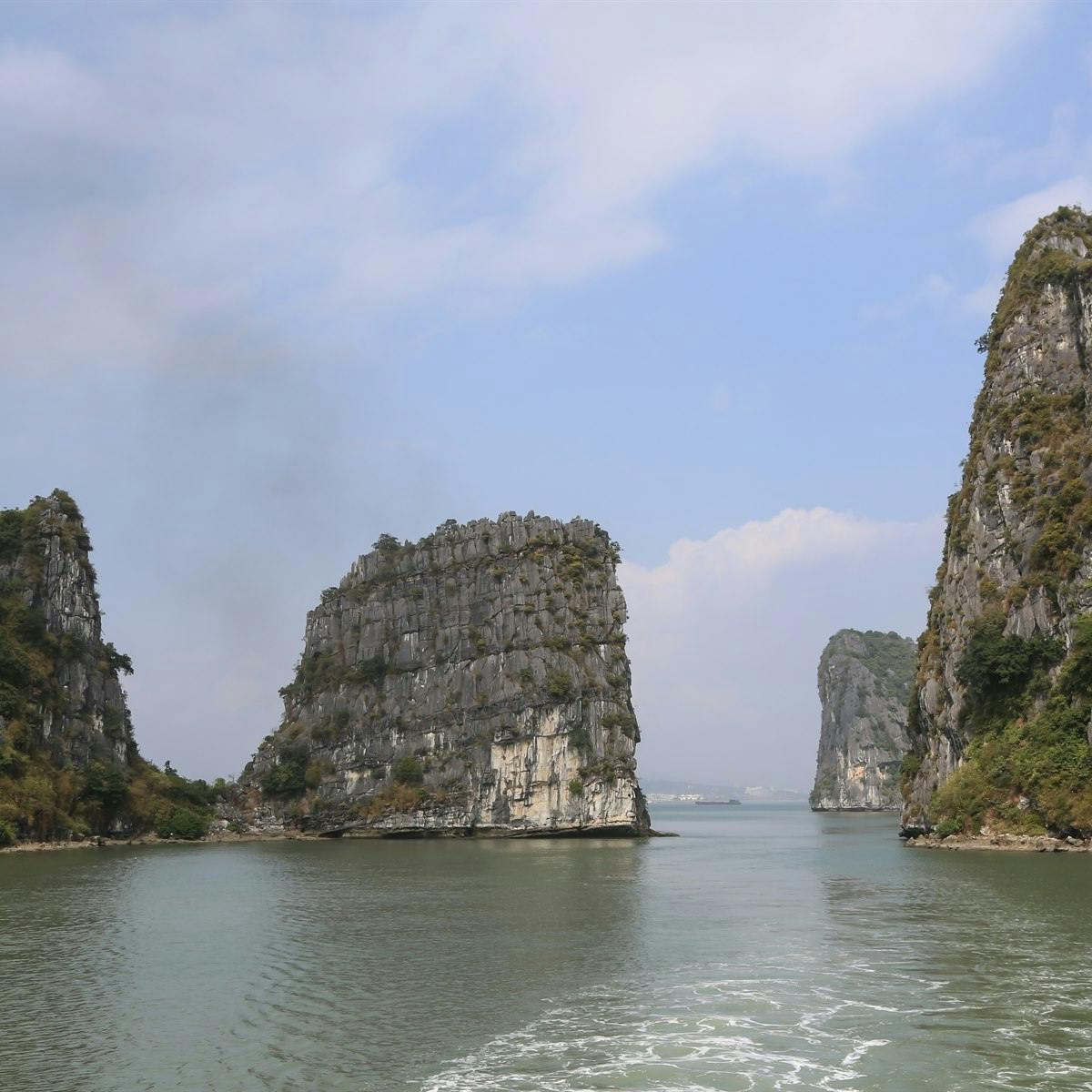 HALONG BAY