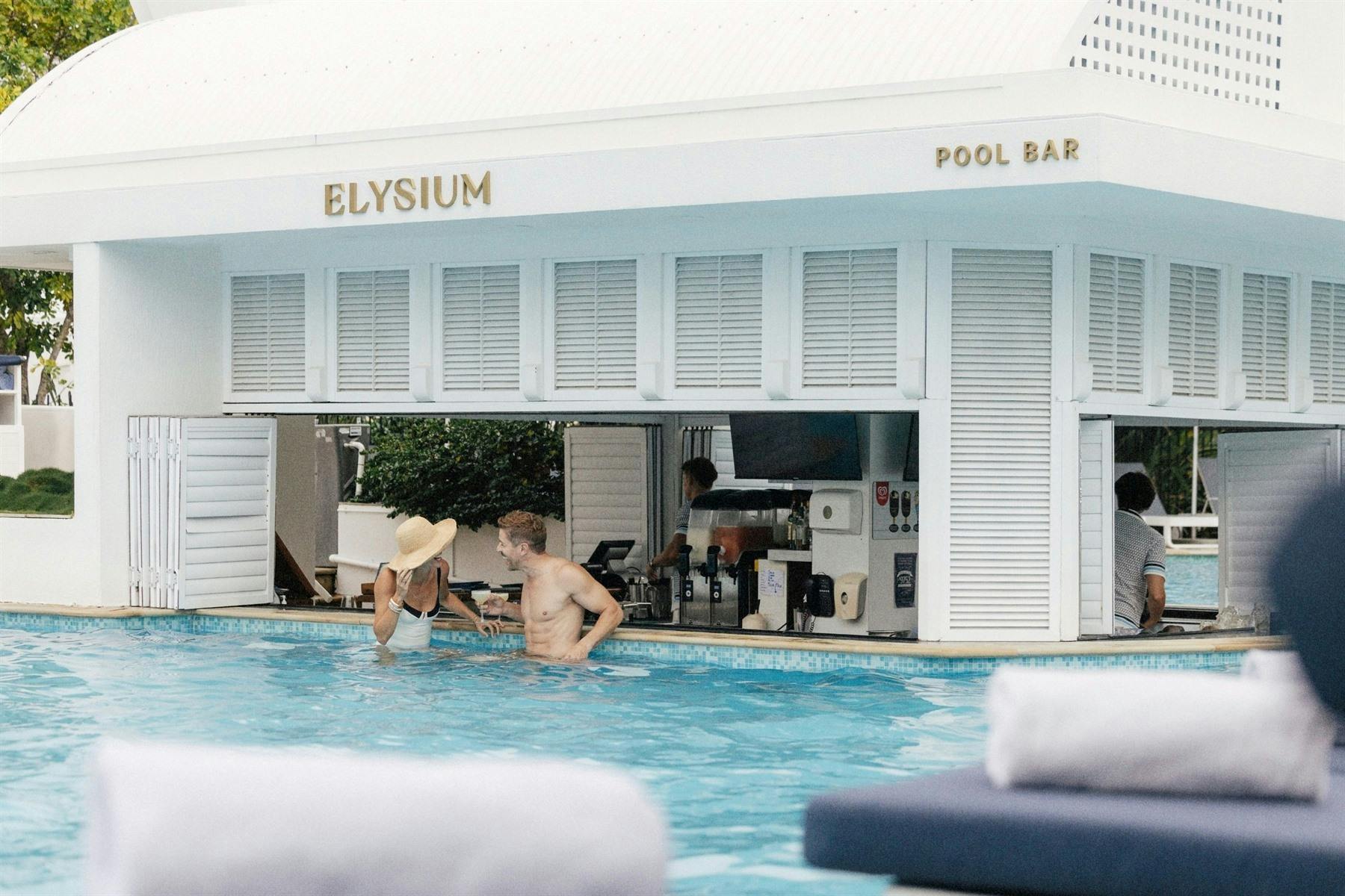 pool bar elysium noosa australia