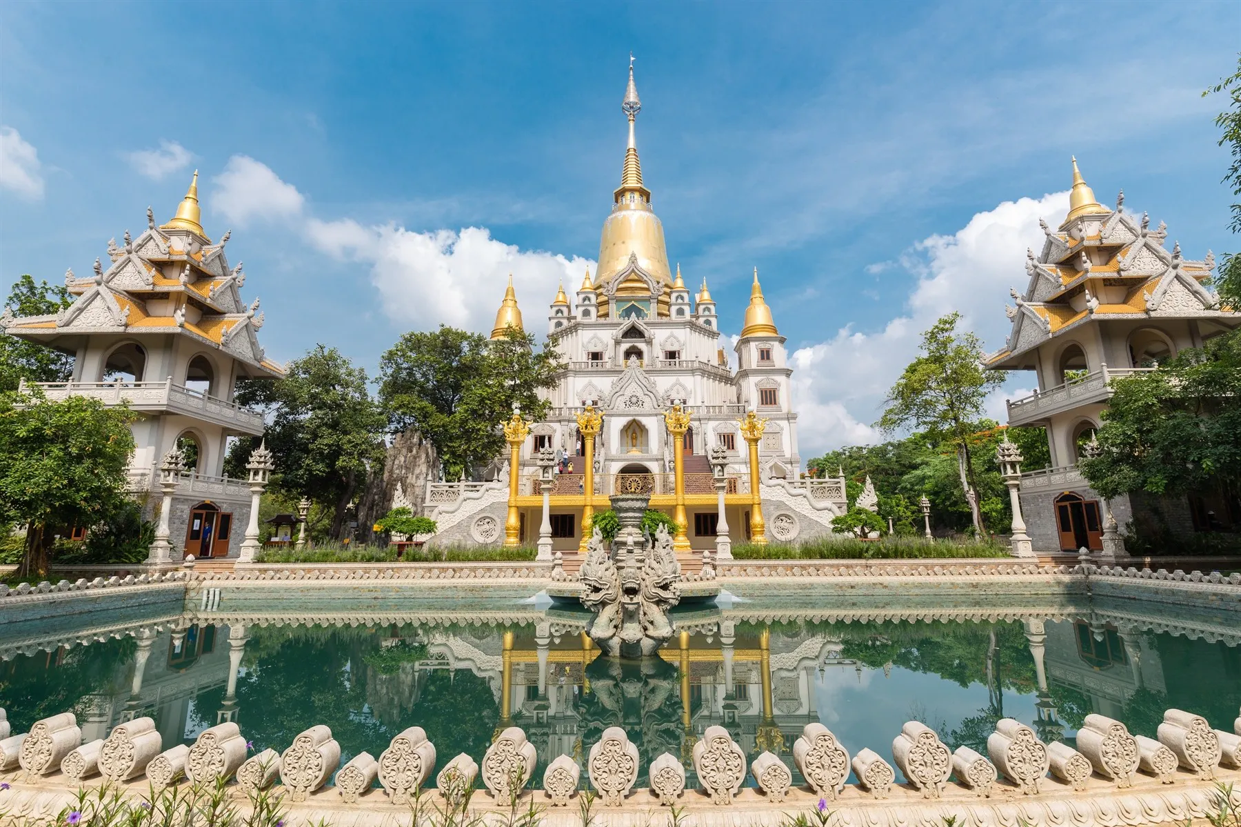Bangkok to Hong Kong<cruiseDates>7 - 23 April 2027</cruiseDates><cruiseLine>Crystal Cruises</cruiseLine> image 1