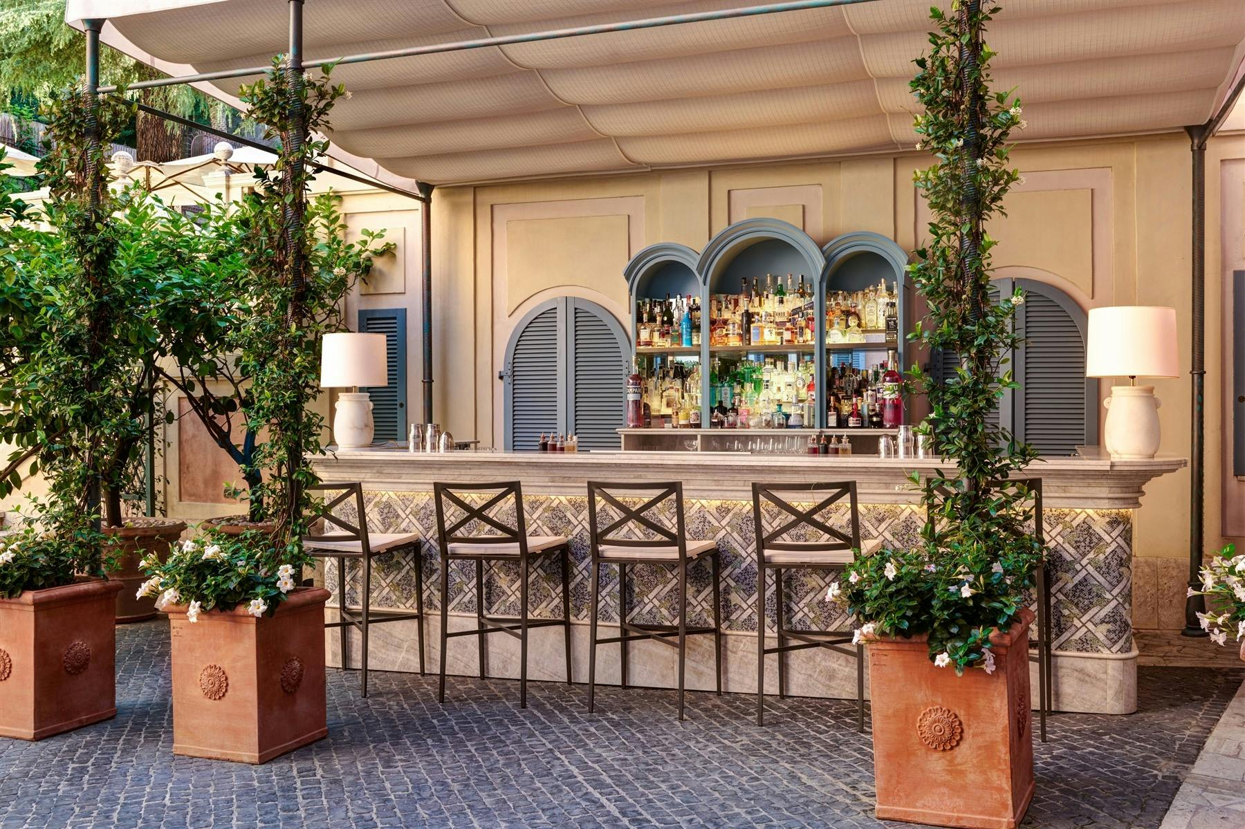 executive suite at hotel de russie rome italy