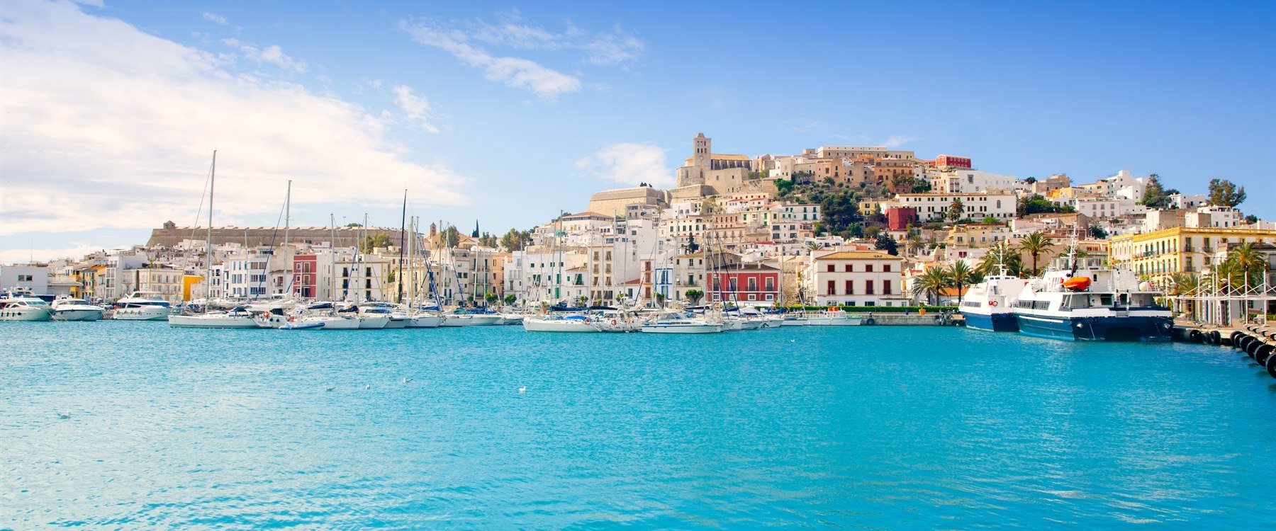 Holidays in Spain. Ibiza - an ideal place for a restless holiday Holidays in Spain. Ibiza - an ideal place for a restless holiday
