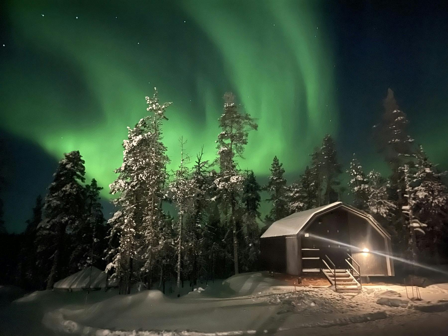 Aurora Queen Resort | Igloo under the Aurora